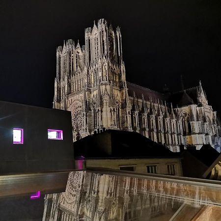 Logement Cosy Renove Au Pied De La Cathedrale Avec Climatisation Reims Dış mekan fotoğraf
