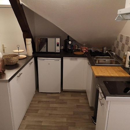 Logement Cosy Renove Au Pied De La Cathedrale Avec Climatisation Reims Dış mekan fotoğraf
