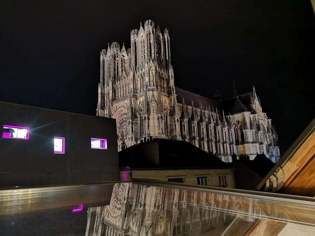 Logement Cosy Renove Au Pied De La Cathedrale Avec Climatisation Reims Dış mekan fotoğraf